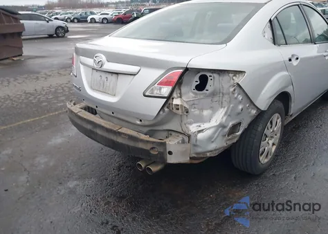 2011 Mazda Mazda6 I Sport z USA, uszkodzony, nr VIN 1YVHZ8BH9B5M20351